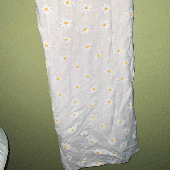 Cactus Flower Linen Dress - Picture 2 of 3